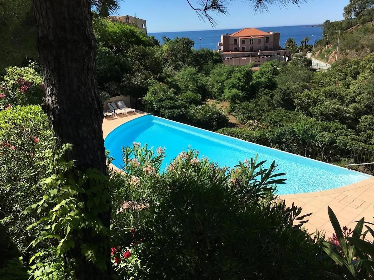 Théoule-sur-Mer Apartment Du Pic De L 'Ours 0*,  צרפת